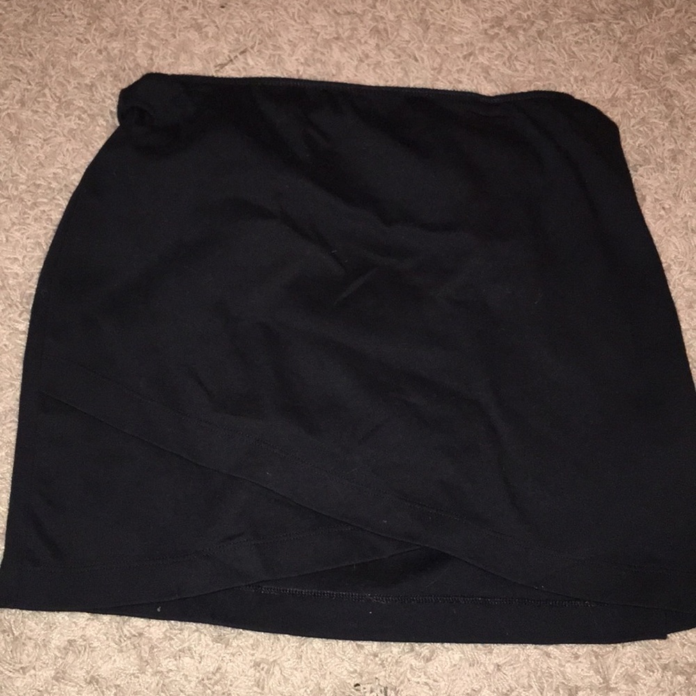 Black skirt